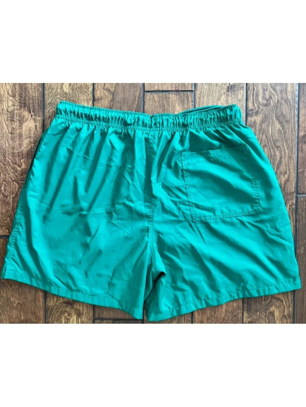 Nike Men’s Emerald Green Swim Shorts XXL Mesh Lined Drawstring Pockets